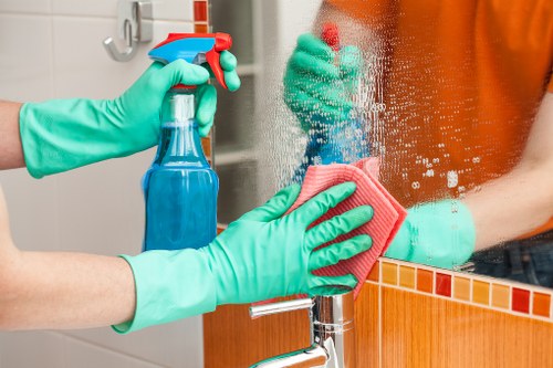 Local cleaning company in SW11 providing specialist deep cleaning