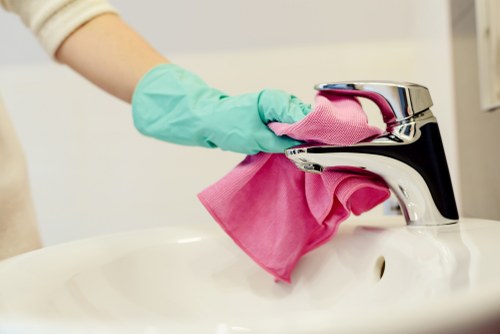 Free quote policy information for Cleaners SW11 services