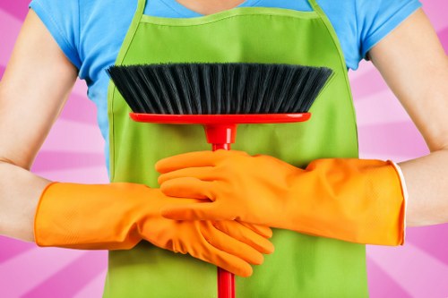 SW11 cleaning payment methods including card and digital wallet options